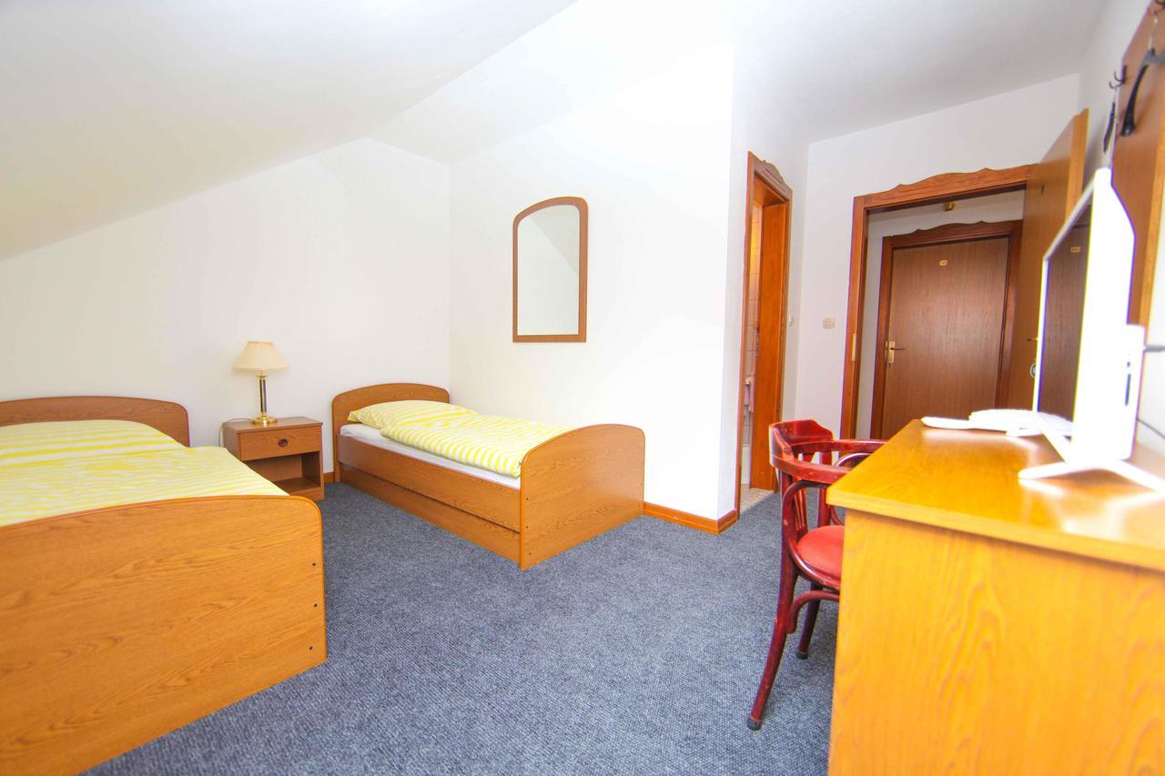 Hard Rock Rooms For Two Livno Exterior foto